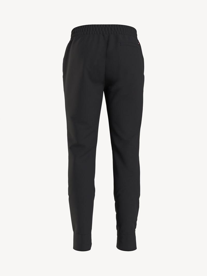 Férfi Tommy Hilfiger Essential solid tech Jogger Nadrág Fekete | HU 1132NWY